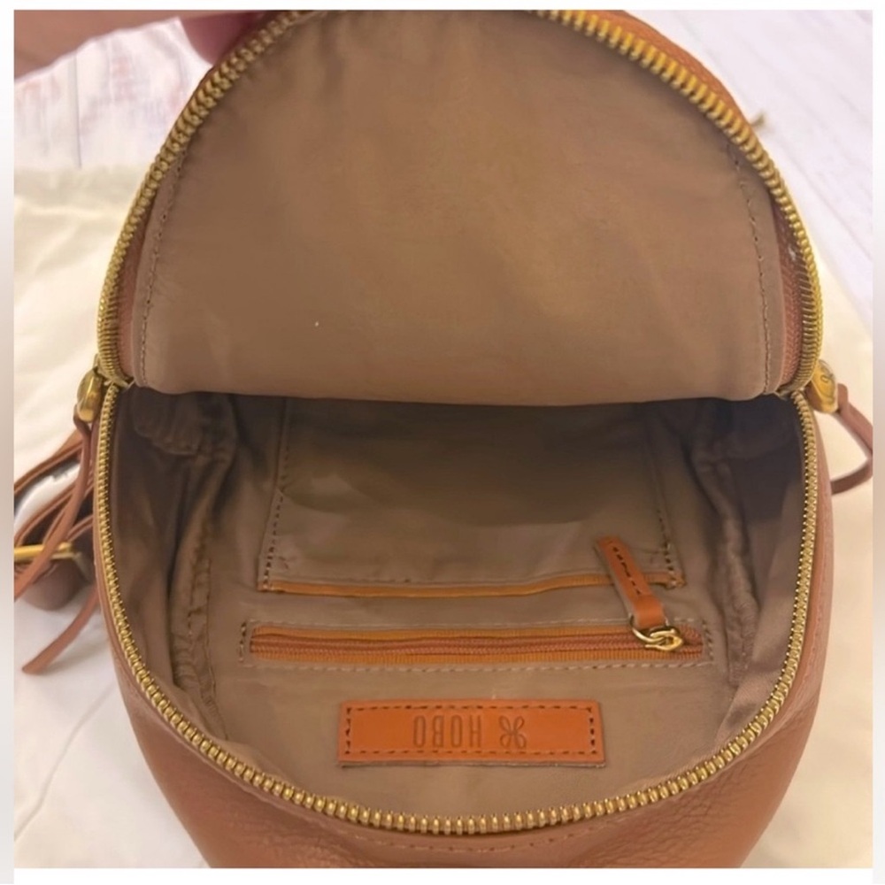 NWT Fern Hobo Sling Bag in Pebbled Leather Studded Warm Honey - Picture 10 of 12